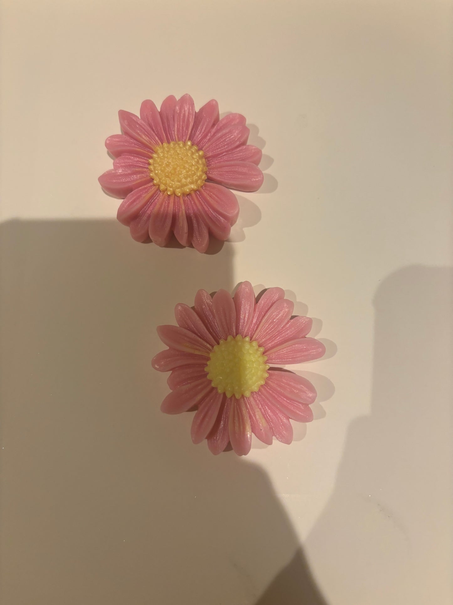 pack of 2 wax melt flowers