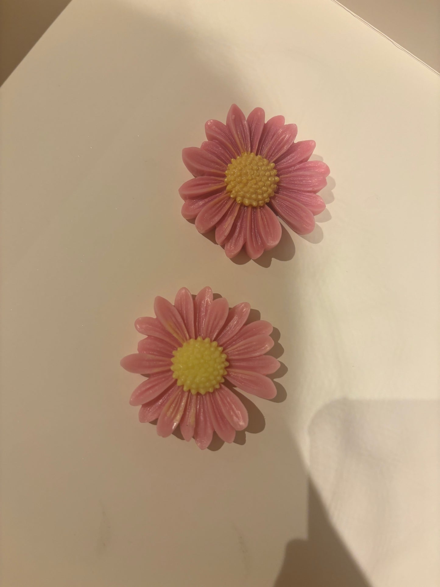 pack of 2 wax melt flowers